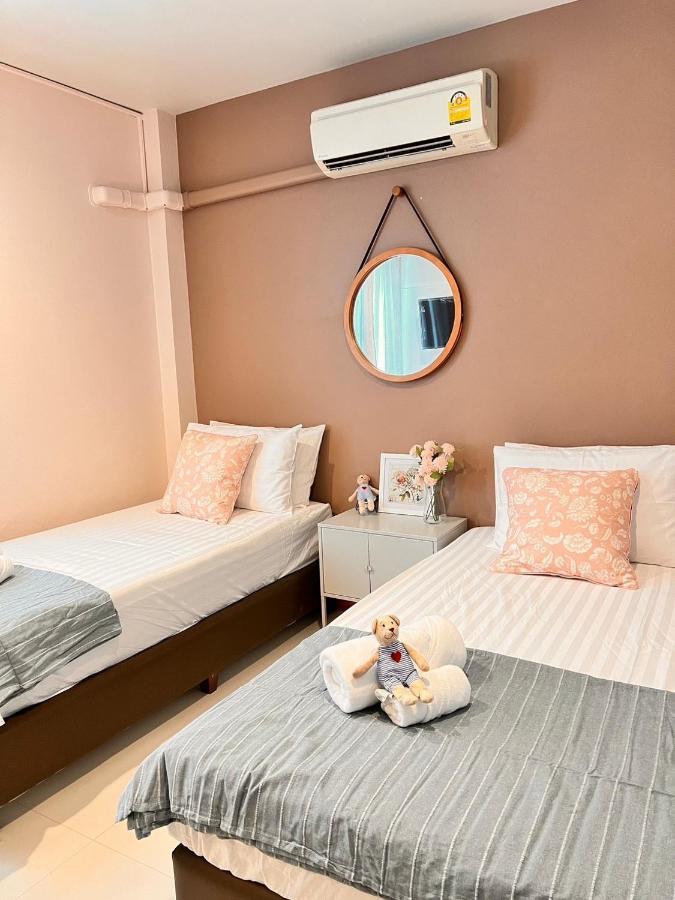 Por Poshtel Kanchanaburi Exterior photo