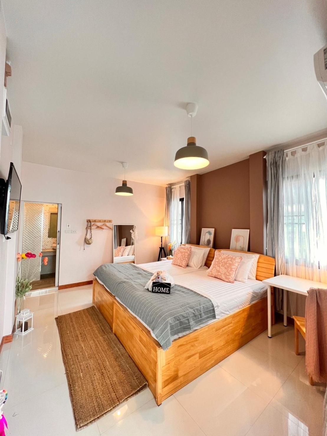 Por Poshtel Kanchanaburi Exterior photo